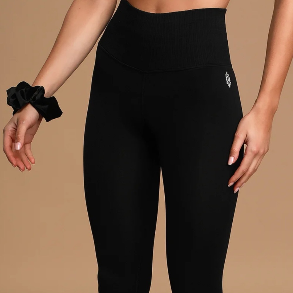 FREE PEOPLE Movement Good Karma Leggings - Picture 4 of 7